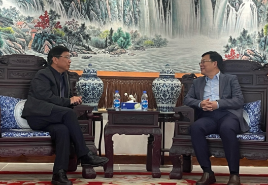 milan米兰资源王平卫董事长拜会周鼎大使